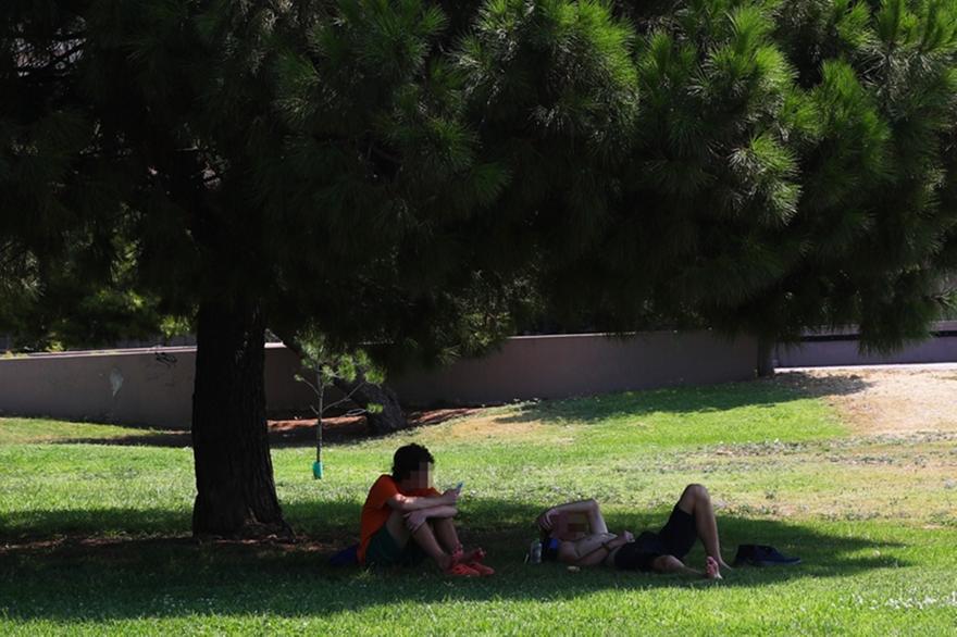 Καιρός: Έως 37 βαθμούς η θερμοκρασία – Πού αναμένονται βροχές και καταιγίδες