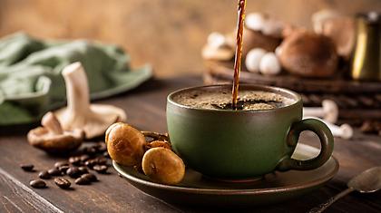 Mushroom coffee: Μόδα του TikTok ή έχει πραγματικά οφέλη ο καφές με μανιτάρια;