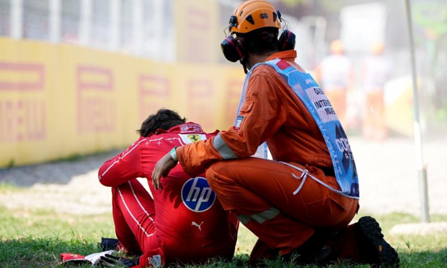 Συντετριμμένος μετά το ατύχημα στο Grand Prix της Μόντσα ο Λεκλέρ