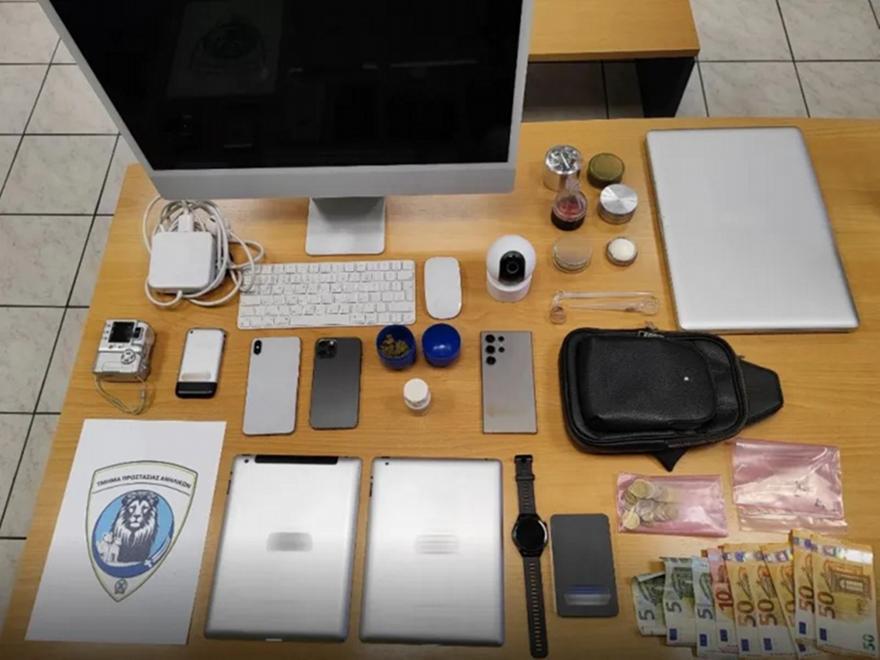 Συνελήφθη 33χρονος που είχε συμμετάσχει σε ερωτικές ταινίες - Κατηγορείται ότι εξέδιδε δύο 16χρονες