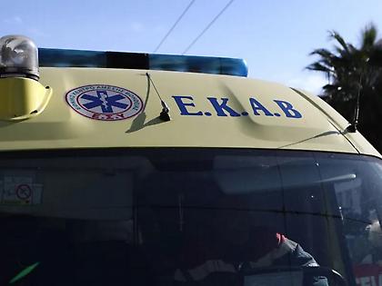 Ανήλικος με μοτοσικλέτα παρέσυρε μητέρα με καρότσι και 2 παιδιά στο Μεσολόγγι