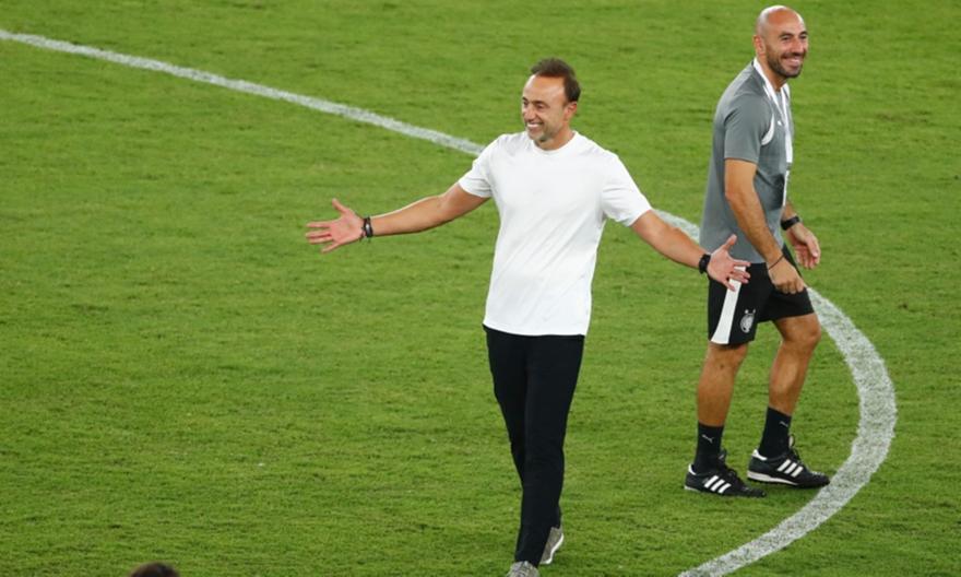 H παθιασμένη ομιλία Κόντη στους παίκτες του ΟΦΗ: «Κάθε μέρα μεγαλώνουμε, δεν πρέπει να φοβόμαστε κανέναν»