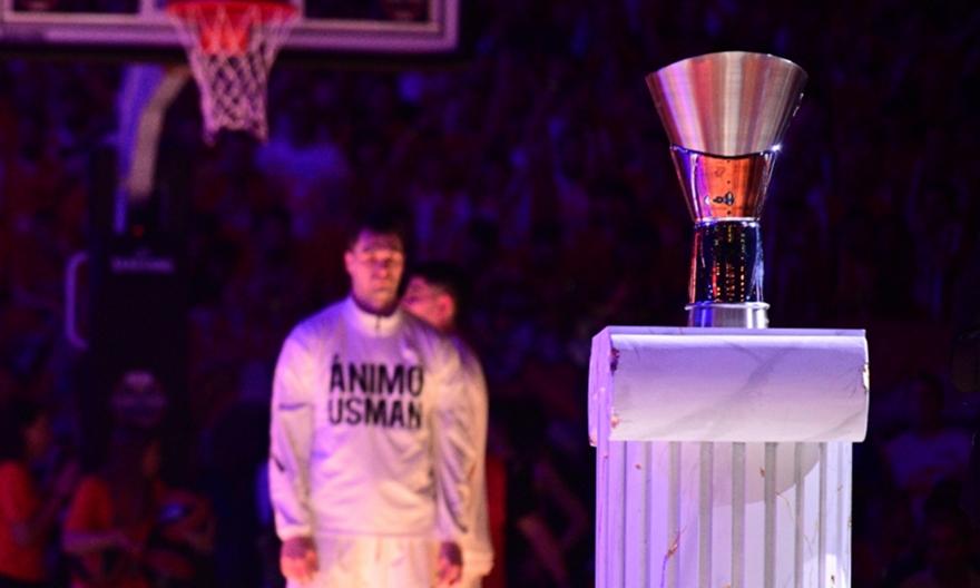 Αυτή είναι η εντυπωσιακή κούπα του Super Cup της Ευρωλίγκας!