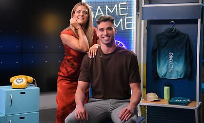 Ο Απόστολος Χρήστου στο Allwyn Game Time ρίχνει στην πισίνα τους Μπολτ, Τεντόγλου και Πετρούνια