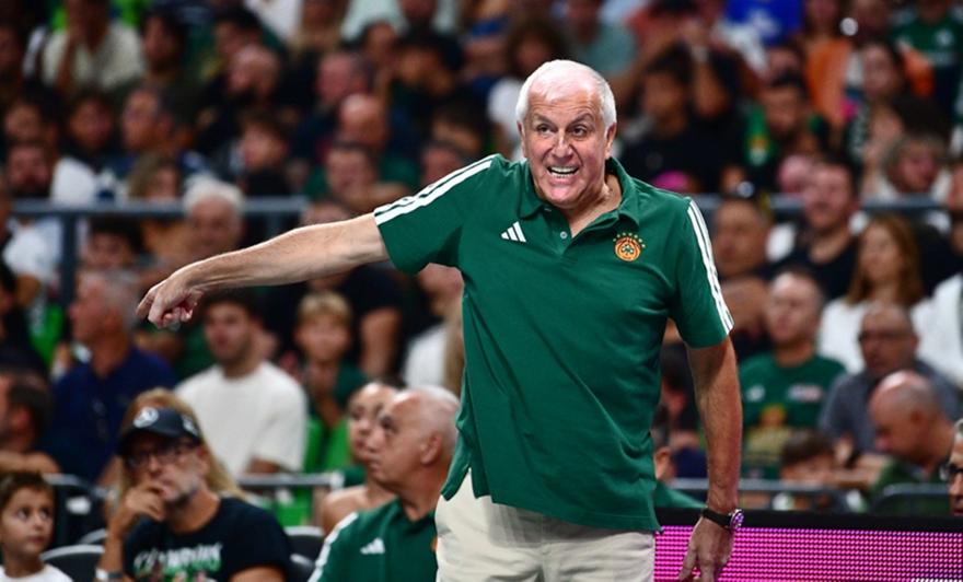 Έξαλλος ο Ομπράντοβιτς: Time-out μόλις στο 1:53 απέναντι στον ΠΑΟΚ!