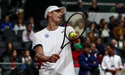 Davis Cup: Λύγισε στο φινάλε ο Σακελλαρίδης, εκτός Qualifiers η Ελλάδα