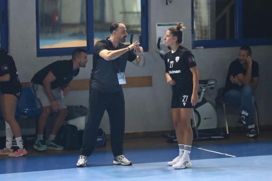 Πελεκίδης: «Είχαμε νεκρά διαστήματα, αλλά και κίνητρο, καταδικασμένοι να πρωταγωνιστούμε»
