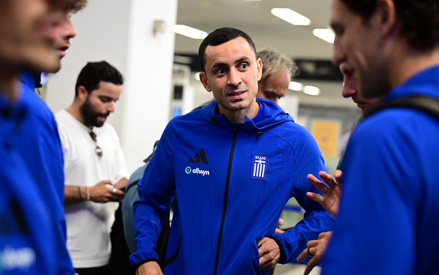 Εθνική: Τα κλικ από αναχώρηση για Σερβία