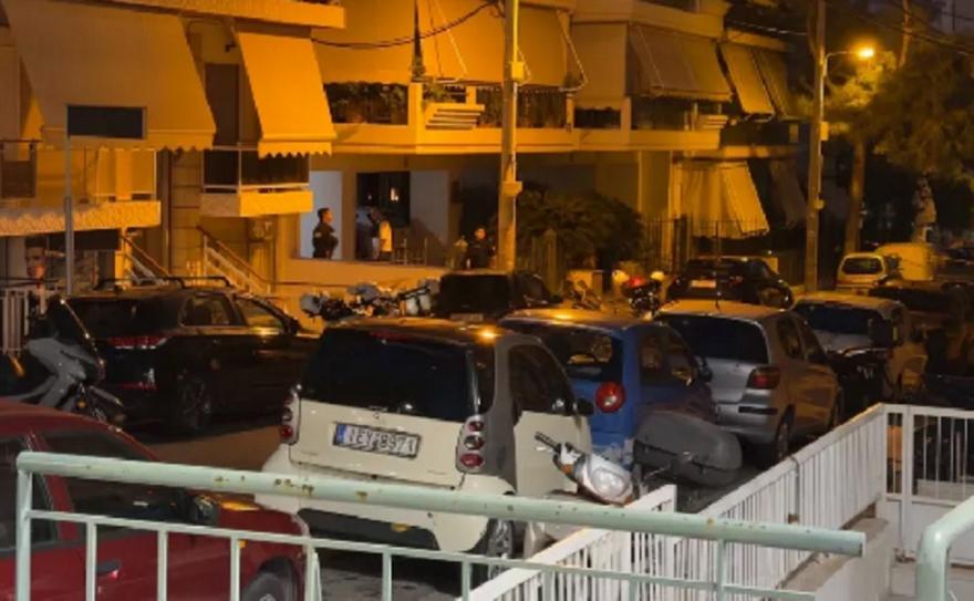 Αίσιο τέλος στο θρίλερ της Νίκαιας: Πείστηκε να παραδοθεί ο άνδρας που κρατούσε όμηρο τη σύζυγό του