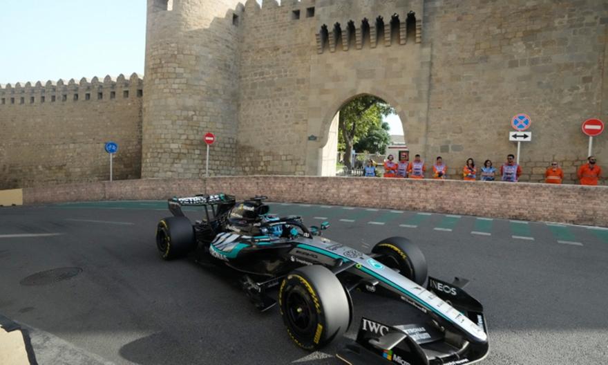 Κυρίαρχη Mercedes και «1-2» στο FP2 του Grand Prix Αζερμπαϊτζάν!