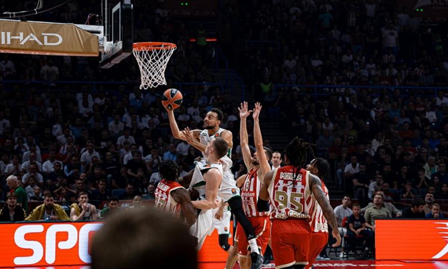 Αποχώρησαν λαβωμένοι εν όψει Ολυμπιακού οι Γουίλιαμς-Γκος και Βαλαντσιούνας