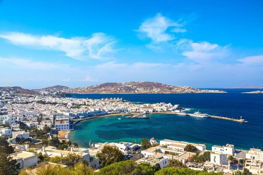 Η Μύκονος στο ταμείο: Η αλήθεια για τα έσοδα και τις αφίξεις του καλοκαιρού