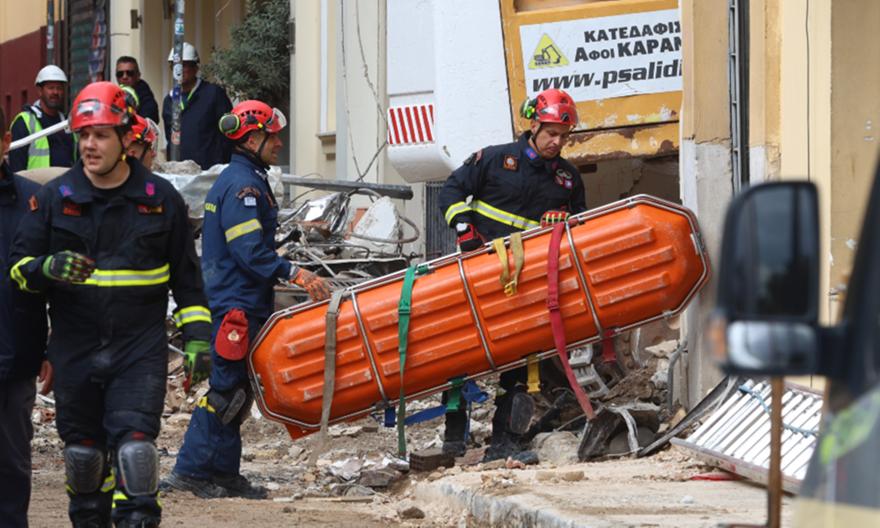 Τραγωδία στην Πλάκα: Βρέθηκαν δύο ακόμη σοροί στα συντρίμμια - Στους 4 οι νεκροί