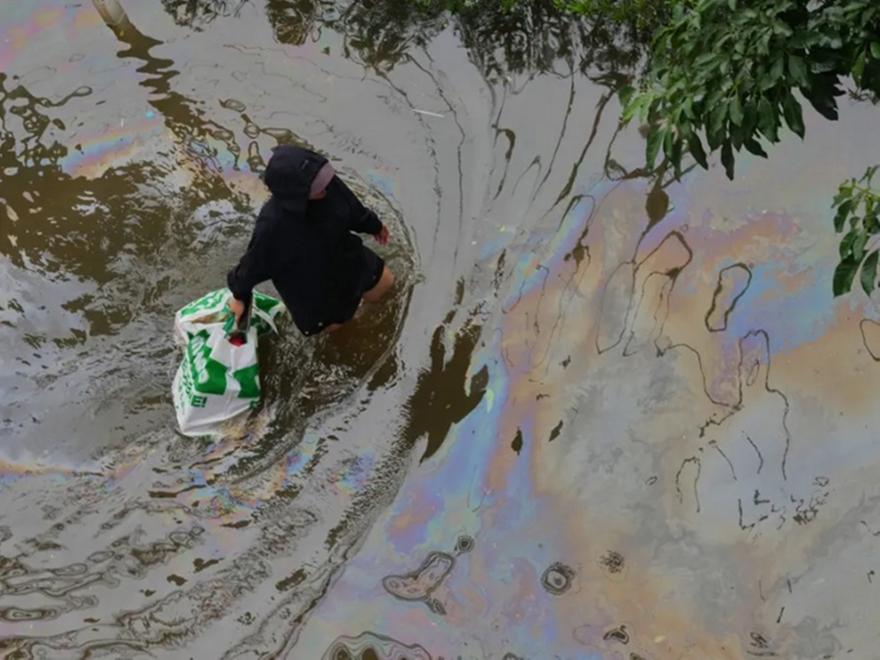 Τουλάχιστον οκτώ νεκροί από τις πλημμύρες της 16ης Σεπτεμβρίου στην Μπανγκόκ