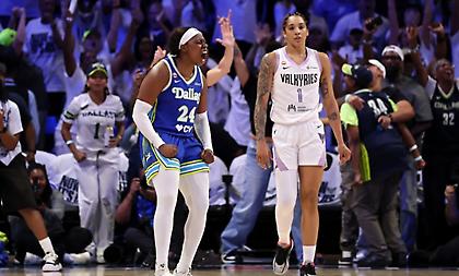 Η Ογκουνμποβάλε έγραψε ιστορία στο WNBA με 45άρα και καθοριστικό τρίποντο