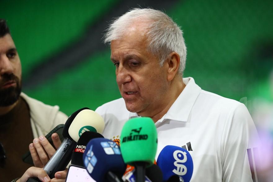 Ομπράντοβιτς: «Ο Μαντζούκας δουλεύει και αξίζει να παίζει-Να είμαστε έτοιμοι για την αντίδραση της Μακάμπι»
