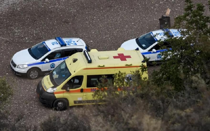 Άγριο επεισόδιο ενδοικογενειακής βίας στο Λαύριο - Μαχαίρωσε την πρώην σύζυγό του και τον σύντροφό της