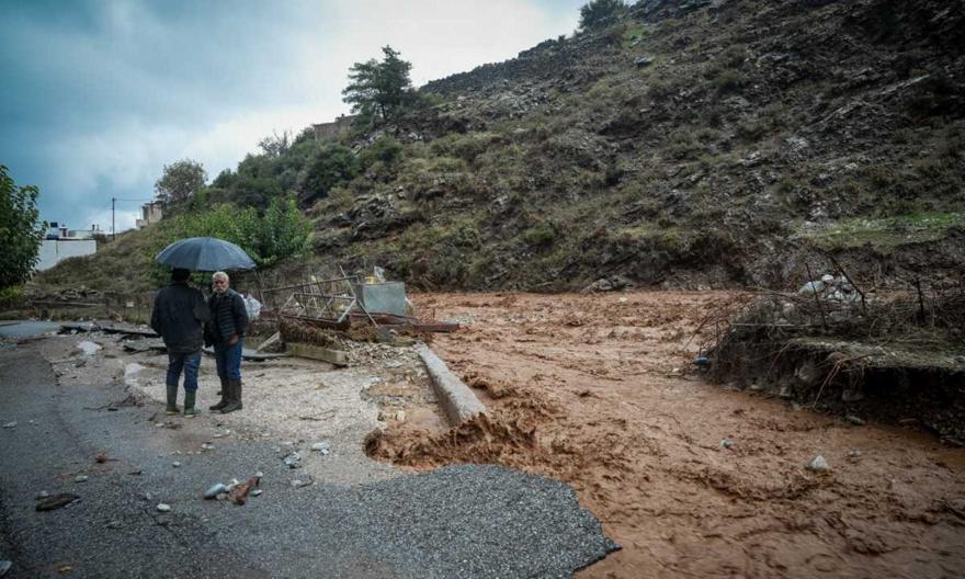 Καιρός: Ισχυρές καταιγίδες σε Κρήτη και Δωδεκάνησα – Έως 7 μποφόρ στο Αιγαίο