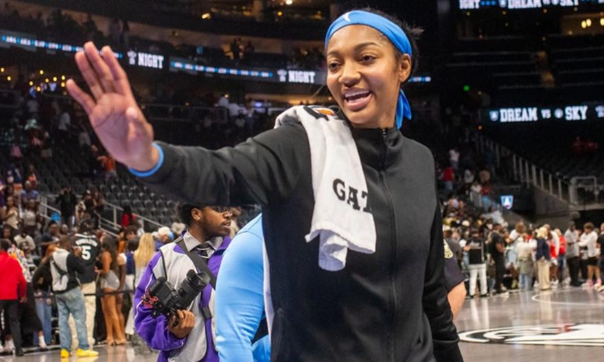 WNBA: Κορυφαία αμυντικός η Ρις, πιο βελτιωμένη η Σέπαρντ