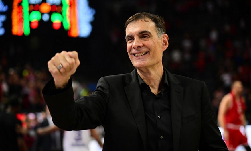 Μπαρτζώκας: «Έπρεπε να είμαστε μαχητικοί στην άμυνα, στη Euroleague δεν πας μακριά χωρίς τα μετόπισθεν»