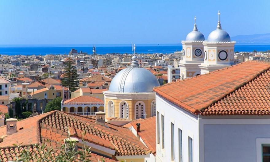 Καλαμάτα: Τι να δεις, πού να φας και γιατί αξίζει ένα ταξίδι στην πόλη