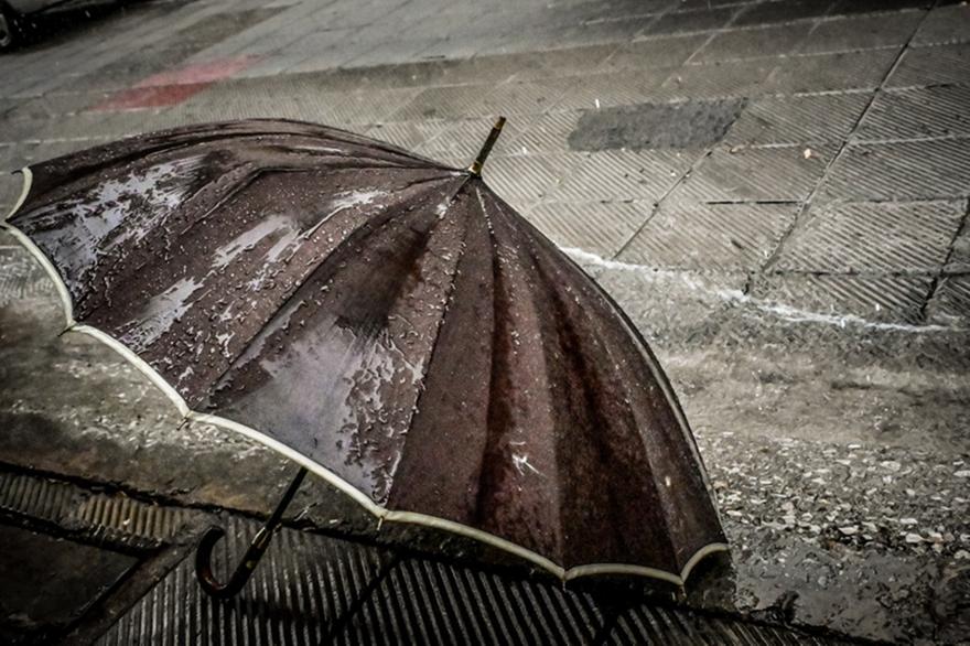 Καιρός: Ισχυρές βροχές και καταιγίδες - Πτώση της θερμοκρασίας και χαλάζι