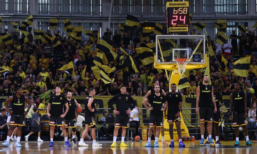 Εντυπωσιακή ατμόσφαιρα στο Nick Galis Hall για το ντέρμπι του Άρη με την ΑΕΚ!
