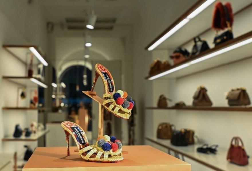 Η μεγάλη απογοήτευση για την εξυπηρέτηση στα ακριβά καταστήματα μόδας