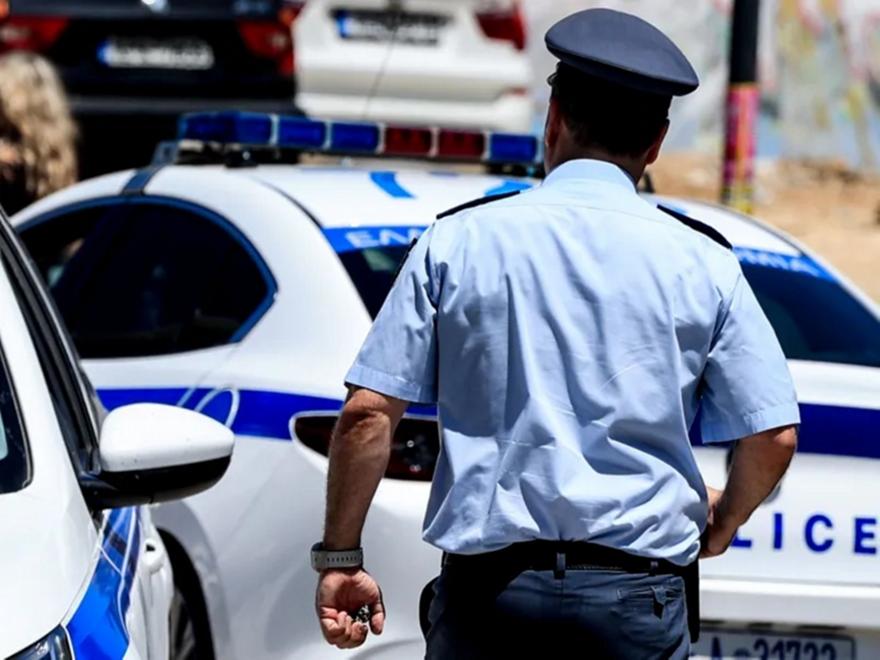 Σύλληψη μέλους του Ρουβίκωνα μετά από παρέμβαση σε εταιρεία στα Διαβατά - Ταυτοποιήθηκαν οκτώ άτομα
