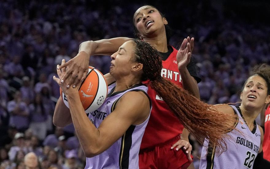 WNBA: Το 1-0 στους τελικούς με ανατροπή οι Βάλκιρις
