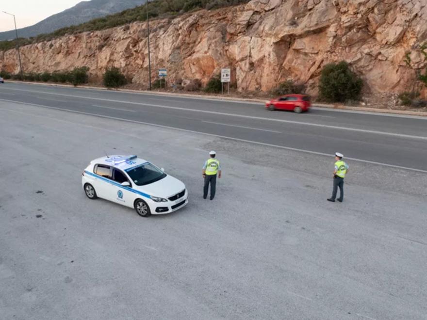 Τροχαίο με έναν σοβαρά τραυματία στην Αττική Οδό - Διακοπή κυκλοφορίας, αλλαγές στον Προαστιακό