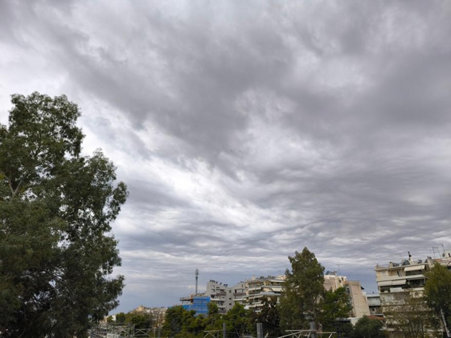 Καιρός: Βροχές, καταιγίδες και αφρικανική σκόνη - Ποιες περιοχές θα επηρεαστούν