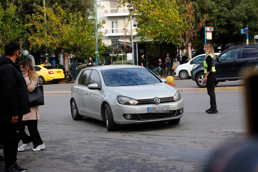 Έφτασαν στην Ευελπίδων οι 6 συλληφθέντες για την υπόθεση του σκανδάλου στο μπάσκετ