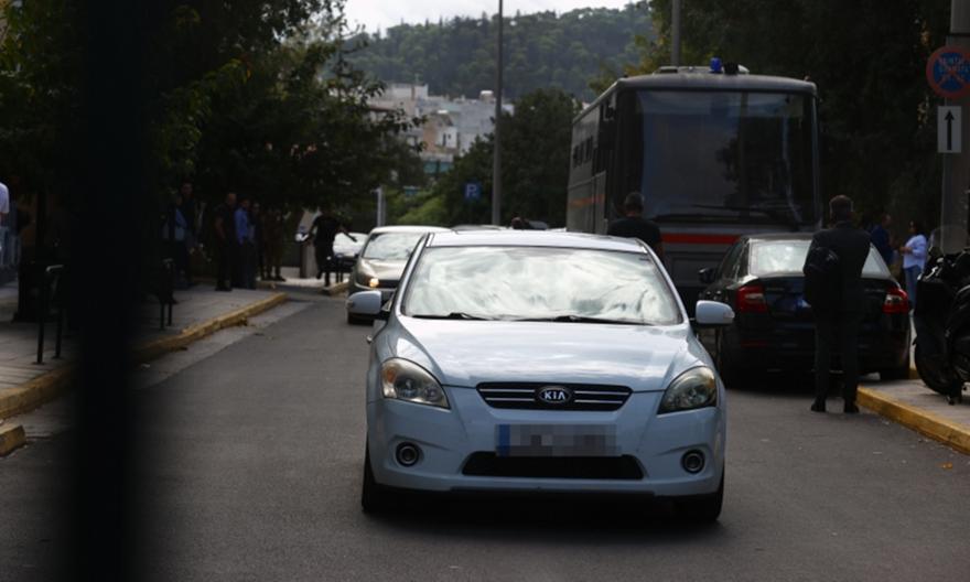Αρνούνται τις κατηγορίες και οι έξι κατηγορούμενοι - Θα προσκομίσει παραστατικά ο διαιτητής για τις 820.000