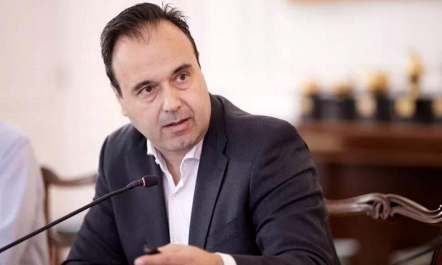 Στη Βουλή προς ψήφιση το ν/σ για την απαγόρευση χρήσης των social media σε παιδιά κάτω των 15 ετών - Τι προβλέπει