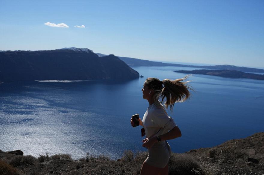 Santorini Experience 2026: Περισσότερες από 3.600 συμμετοχές, αθλητές από 42 χώρες