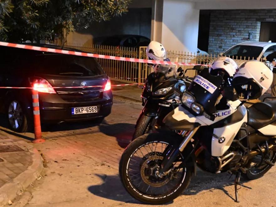 Συνελήφθη 43χρονος μετά από καταδίωξη στην Παλλήνη - Επιχείρησε να εμβολίσει μηχανές της ΔΙΑΣ