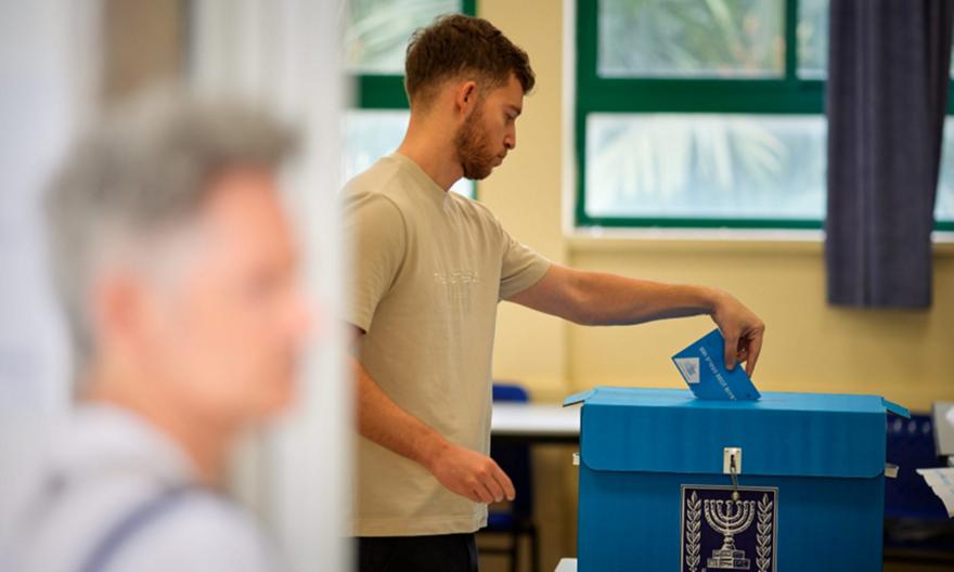 Ισραήλ: Εκλογικό αδιέξοδο δείχνουν τα exit polls – Χωρίς αυτοδυναμία Νετανιάχου και Αϊζενκοτ