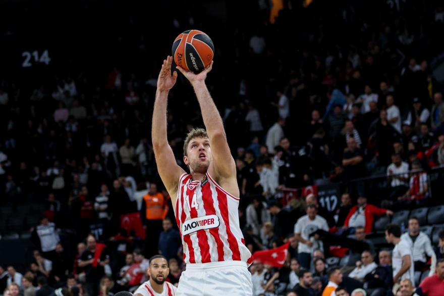 Score More-Win More* για κάθε πόντο του Βεζένκοφ και του Φρανσίσκο από το Pamestoixima.gr
