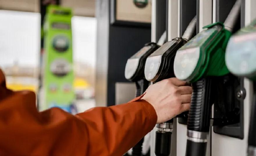 Τιμές καυσίμων: Έρχονται νέες επιδοτήσεις στην αντλία