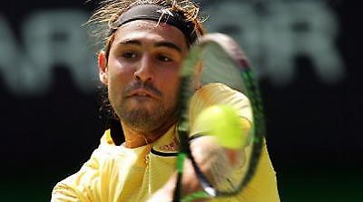 Με το δεξί… ο Παγδατής