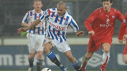 Eredivisie: Ανεβαίνει η Χέρενφεν…