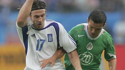 Στη 'Λάουτερν' συνεχίζει ο Αμανατίδης