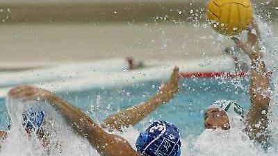 Ντέρμπι στην πισίνα