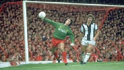 Δοκιμασία ζωής για Κλέμενς