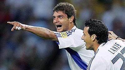 Ντεμπούτο Χαριστέα, νίκη Άγιαξ