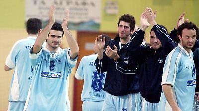 «Έσπασε το ρόδι» ο Δούκας