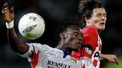 Λιόν: Τελεσίγραφο σε Τσέλσι για Εσιέν