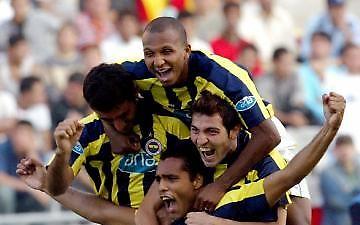 SuperLigi: Κερδισμένη η Φενέρ…