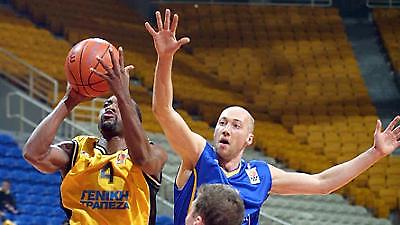 Απόντες Καράσεφ, Ντομάνι